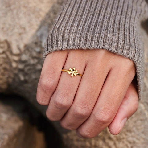 925 Sterling Silver Simple Flower Ring For Women Gold Plated Minimalist Rhinestone Daisy Finger Ring Jewelry Gift