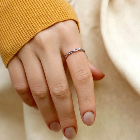 925 Sterling Silver Infinity Knot Open Ring Rhinestone Adjustable Lucky 8 Finger Ring Minimalist Jewelry Gift For Women