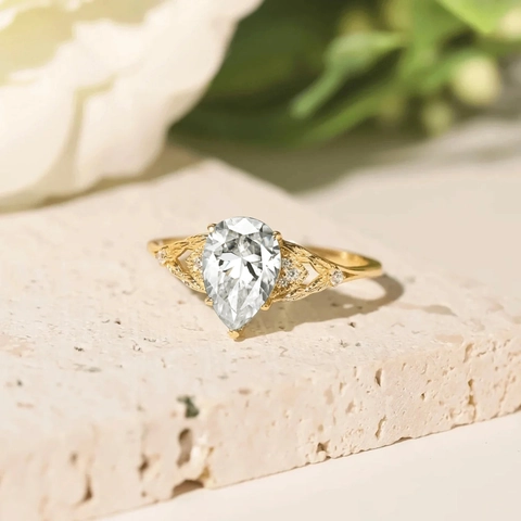 925 Sterling Silver Pear Cut Zirconia Ring Women Gold Plated Flower Leaf Design Vintage Fashion Statement Finger Jewelry Gift
