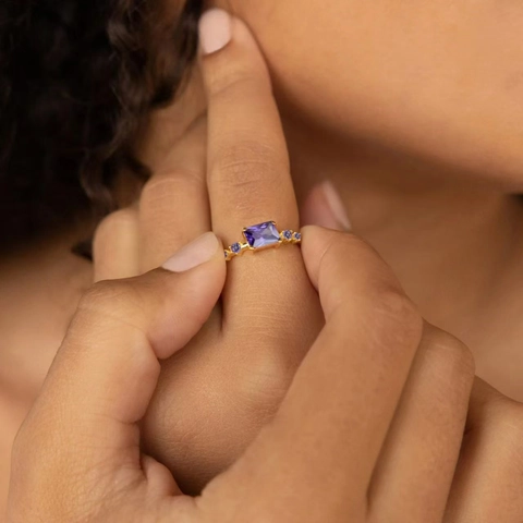 Anillo de Plata de Ley 925 con Diamantes de Imitación Rectangular para Mujer Minimalista Moda Geométrico Corte Esmeralda Joyería