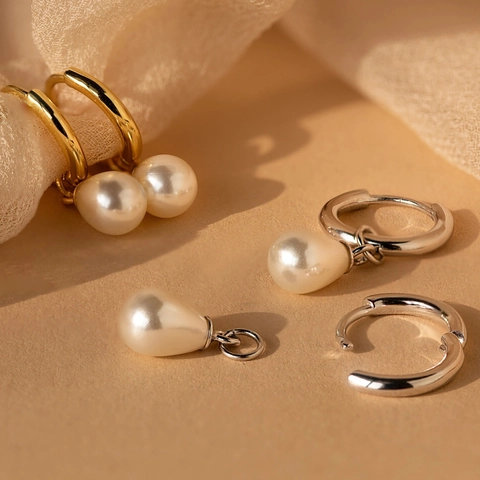 Boucles d'Oreilles Créoles en Argent Sterling S925 avec Perle d'Eau Douce pour Femmes Bijoux Élégants Plaqués Or Argent