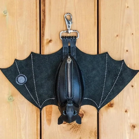 Portamonete Portachiavi a Forma di Pipistrello in Pelle PU Fatto a Mano Mini Pochette Gothic Halloween Con Cerniera Nero