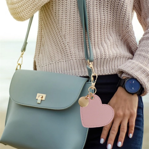 Portachiavi in Pelle PU a Forma di Cuore Minimalista per Donna Pendente per Borsa Fascino per Auto Con Chiusura a Aragosta in Metallo Oro