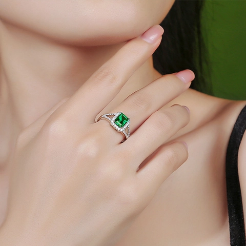Luxury 925 Sterling Silver 1.25ct Lab-Grown Emerald Ring For Women Vintage Halo Emerald Cut Zirconia Open Adjustable Jewelry Gift