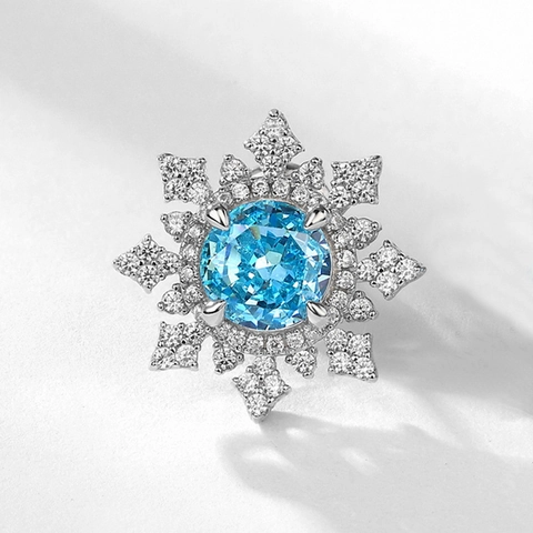 Orecchini a Bottone a Fiocco di Neve in Argento Sterling 925 Zirconia Blu Chiaro Intarsiato Gioielli Stile Invernale Donna Matrimonio
