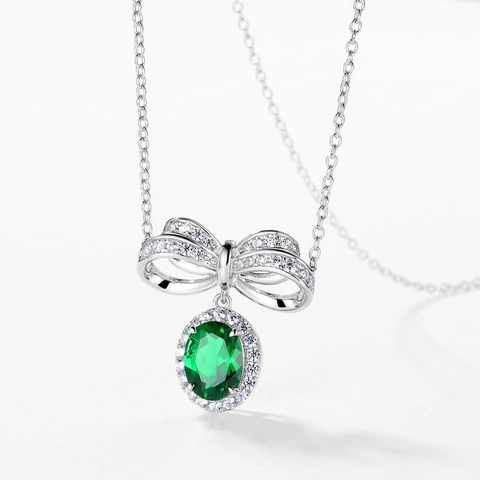 Collar con Colgante de Lazo de Plata de Ley 925 con Esmeralda Creada en Laboratorio para Mujer Joyería de Cadena de Clavícula con Incrustaciones de Strass