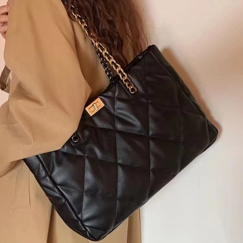 Borsa Tote Vintage da Donna in Pelle PU Trapuntata a Grande Capacità Con Catena e Serratura in Metallo Elegante per Ufficio