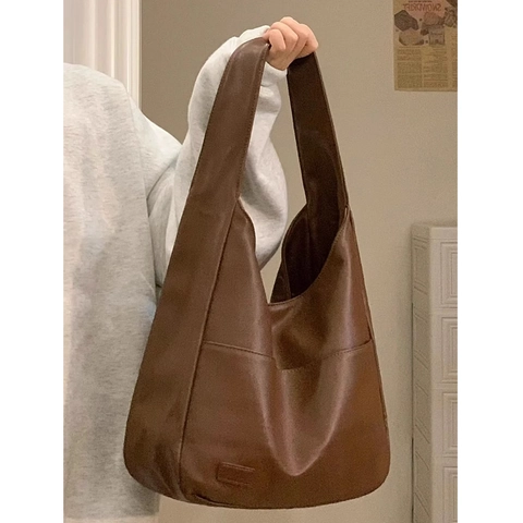 Women Large Capacity Soft PU Leather Shoulder Tote Bag Minimalist Urban Style Commuting Handbag With Magnetic Closure
