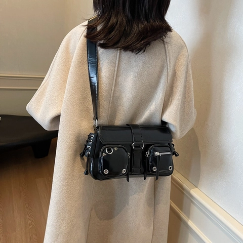 Western Retro Glossy PU Leather Underarm Bag Multi Pocket Moto Cargo Style Shoulder Bag For Women Techwear Street Handbag