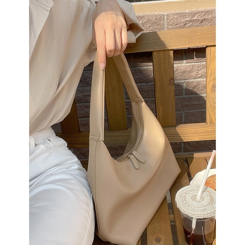 Damen Vintage Minimalistische PU Leder Hobo Umhängetasche Große Kapazität Pendler Tote Unterarmtasche Mode Handtasche