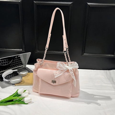Glanzende PU Leren Tote Bag Grote Capaciteit Schoudertas Met Kant Strik Metalen Ketting Riem Elegante Handtas Voor Dames