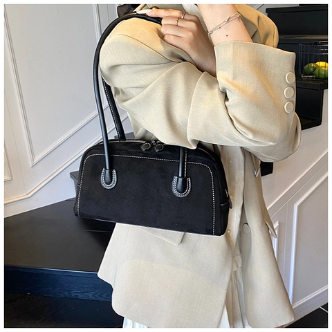Vintage Frosted PU Leather Handbag For Women Large Capacity Tote Underarm Bag Contrast Stitching Retro Commuter Shoulder Purse