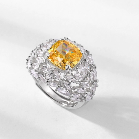 Luxuriöser Ring aus 925 Sterlingsilber mit Zirkonia für Damen Großer Kissenschliff Verstellbarer Cocktail Party Fingerring Schmuck Geschenk