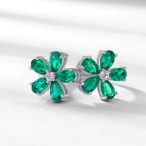 Vintage 925 Sterling Silver Lab-Grown Emerald Flower Ring Adjustable Luxurious Green Rhinestone Women Fashion Jewelry