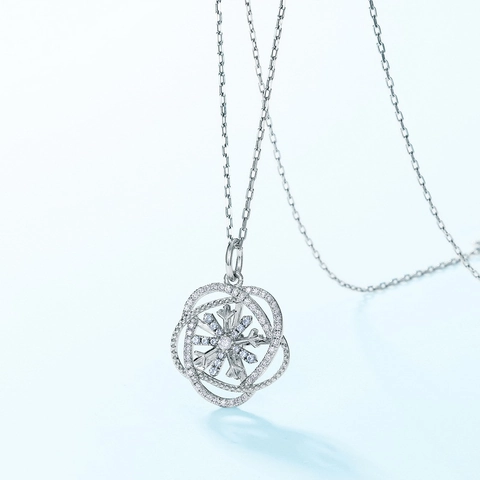 Collana con Pendentif a Fiocco di Neve in Argento Sterling 925 Con Zirconia Blu Ciondolo a Cerchio Intrecciato Regalo di Natale Donna