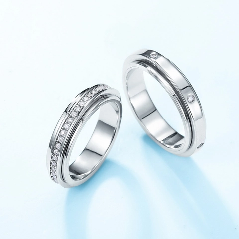 Minimalist 925 Sterling Silver Couple Rings Inlaid With Moissanite Fashion Light Luxury Versatile Lovers Jewelry Rings