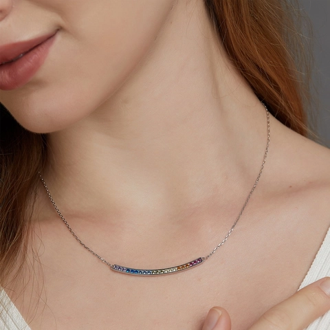 Collana in Argento Sterling 925 con Zirconia Arcobaleno per Donna Ciondolo a Barra Curva Semplice Catena a Clavicola Scintillante Gioielli