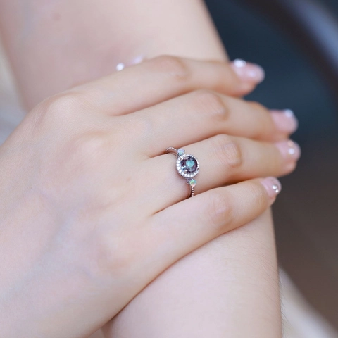 Luxury 925 Sterling Silver Alexandrite Ring With Opal And Rhinestone Round Geometric Fashion Jewelry Finger Ring For Women Gift