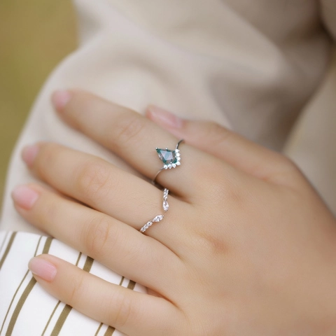 925 Sterling Silver Kite Cut Moss Agate Stackable Ring Main Ring and Guard V Shape Zirconia Pave Band Vintage Jewelry For Women