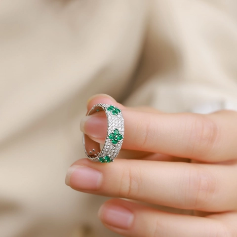 925 Sterling Zilveren Brede Ring Voor Dames Vintage Luxe Pave Wit Groen Zirconia Klavertje Vier Sieraden Vingerring