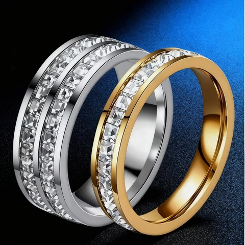 Titanium Steel Rhinestone Full Star Eternity Ring for Women Stainless Steel Inlaid Square Cut Inlaid Band Ring Fashion Jewelry