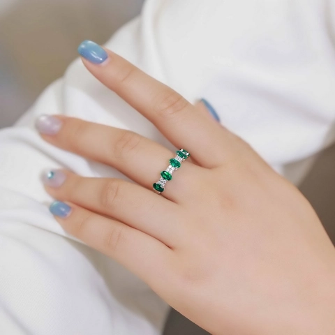 Bague Vintage en Argent Sterling 925 avec Émeraude de Laboratoire pour Femme Pavé Zirconia Pierre Précieuse Verte Ovale Bijoux