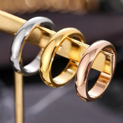 Minimalist Stainless Steel Ring For Women High Polished Gold Silver Rose Gold Black Stackable Fashion Jewelry Finger Ring