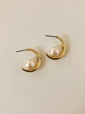 Boucles d'Oreilles Clous Forme C en Argent Sterling 925 Perle d'Eau Douce Plaquées Or 18k Bijoux Style Lune pour Femmes