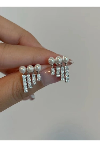 Orecchini a Bottone con Nappa di Perle Artificiali in Argento Sterling 925 Eleganti Orecchini a Goccia con Frange di Strass