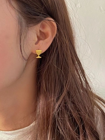 Minimalist 925 Sterling Silver Wine Glass Stud Earrings For Women Unique Goblet Shape Matte Frosted Chic Jewelry Accessory
