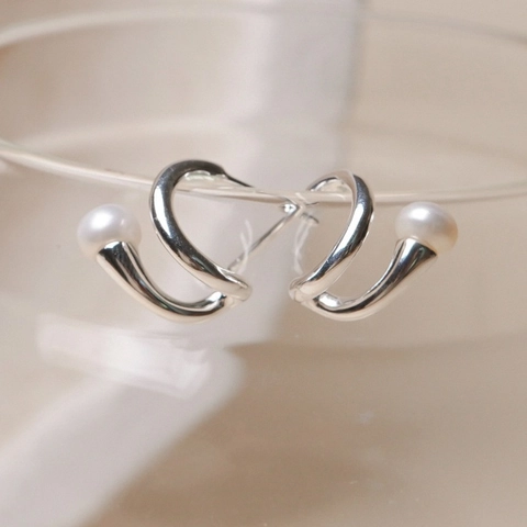 Boucles d'Oreilles Clous en Argent Sterling 925 Perle d'Eau Douce Forme U Torsadée Minimaliste Vintage Français Plaqué Or