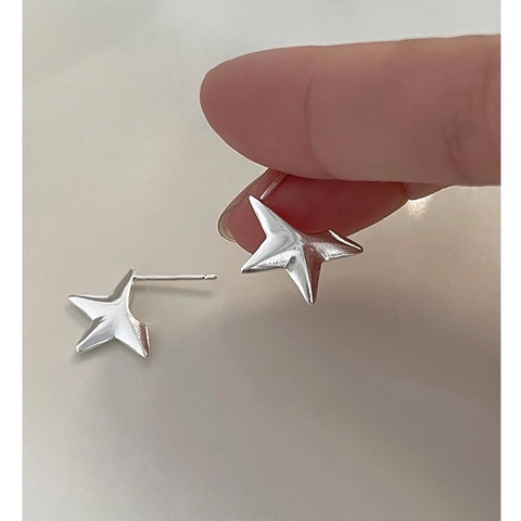 Pendientes de Botón de Estrella de Plata de Ley 925 Estilo Ins Minimalista Estrella Calada Geométrica Pendientes Oro Plata Mujer