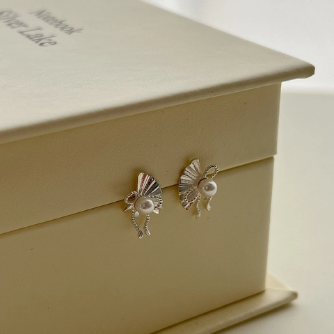 Vintage 925 Sterling Silver Fan Shaped Artificial Pearl Stud Earrings For Women Elegant Bowknot Design Retro Oriental Jewelry
