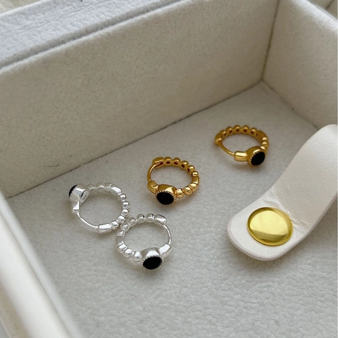 Vintage 925 Sterling Silver Black Agate Huggie Hoop Earrings For Women Korean Style Bead Edge Gold Silver Electroplated Jewelry