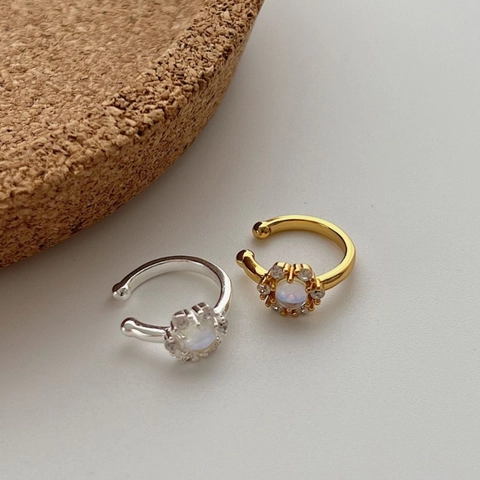 Moonstone Flower Ear Cuff 925 Sterling Silver Rhinestone Inlaid Non-pierced Ear Clip For Women Elegant Fashion Jewelry