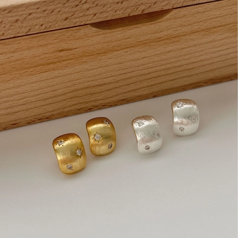 Pendientes de Botón de Estrella de Hexagrama de Plata de Ley 925 para Mujer con Acabado Mate Cepillado y Strass Incrustados