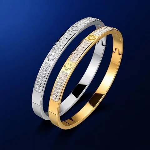 Bracciale Rigido in Acciaio Inossidabile con Quadrifoglio e Cuore per Donna Elegante Strass Pavé Placcato Oro e Argento