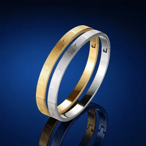 Brazalete Minimalista de Acero Inoxidable para Mujer Chapado en Oro Plata Patrón Grabado Sol Luna Nube Joyería