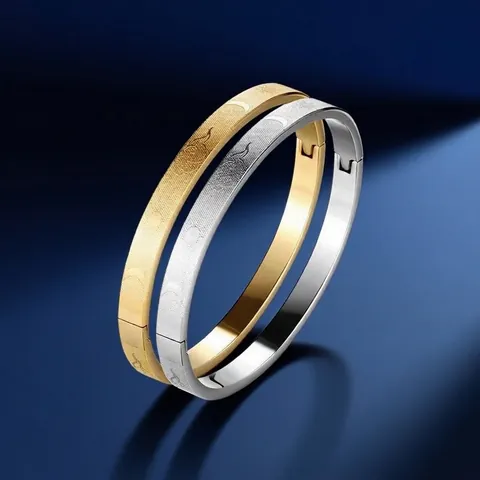 Brazalete Ovalado de Acero Inoxidable Sol Luna Estrella Patrón de Nube Esmerilado Hebilla Lateral Pulsera de Moda