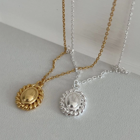 925 Sterling Silver Oval Pendant Necklace For Women Vintage Twisted Rope Edge Minimalist Korean Style Elegant Jewelry Necklace