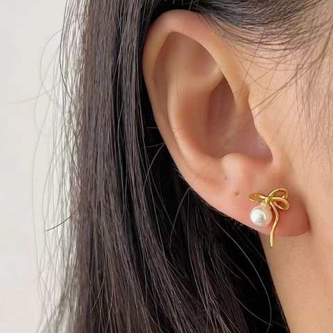 Pendientes de Botón de Lazo de Plata de Ley 925 con Perla Artificial Elegantes Pendientes de Nudo para Mujer Joyería