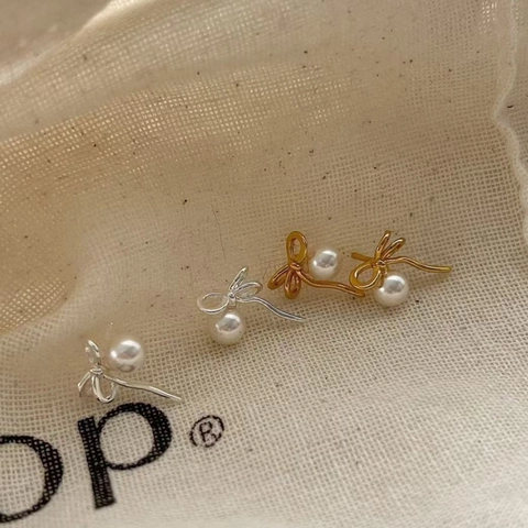 Pendientes de Botón de Lazo de Plata de Ley 925 con Perla Artificial Elegantes Pendientes de Nudo para Mujer Joyería