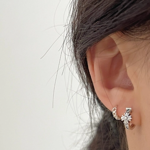Orecchini a Cerchio in Argento Sterling 925 a Fiore Incrociato Vintage Argento Thai Gotico Orecchini per Donna Uomo