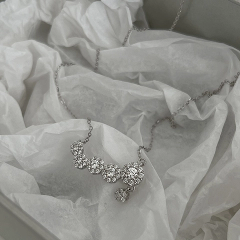 925 Sterlingsilber Zirkonia Lächeln Halskette Für Damen Elegant Blume Cluster Pave Geometrische Bar Schlüsselbein Kette Schmuck