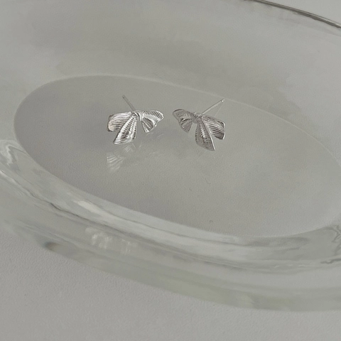 Eleganti Orecchini a Bottone con Fiocco in Argento Sterling 925 Texture a Costine Minimalisti Leggeri Gioielli da Donna