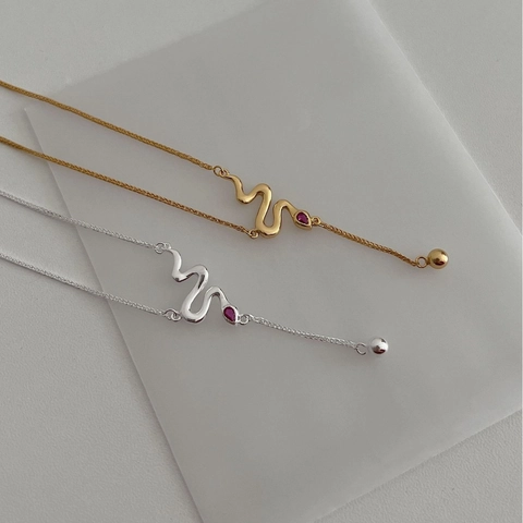925 Sterling Silver Snake Necklace With Red Zirconia Inlaid Elegant Serpent Pendant Necklace For Women Jewelry