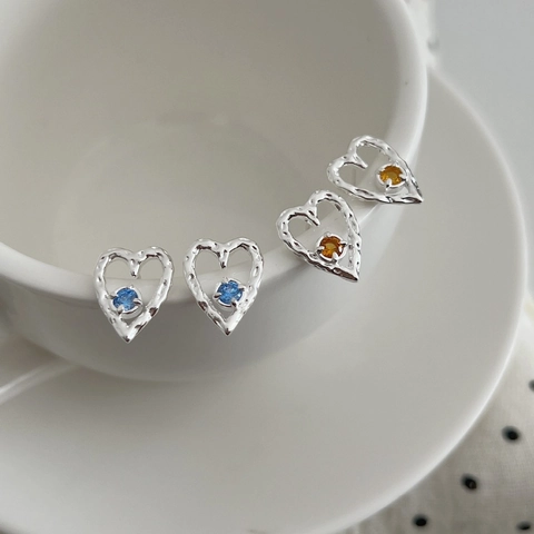 925 Sterling Silver Heart Stud Earrings For Women Hollow Hammered Design Rhinestone Inlaid Fashion Jewelry Earring