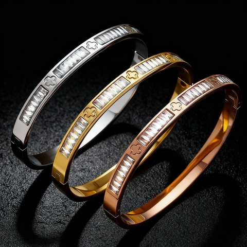 Minimalist Stainless Steel Rhinestone Bangle For Women Electroplated Clover Heart Geometric Fashion Bangle Bracelet Jewelry