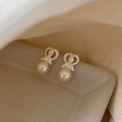 S925 Sterlingsilber Brezel Knoten Künstliche Perle Ohrstecker Für Damen Koreanische Minimalistische Gedrehte Schmuck Geschenk