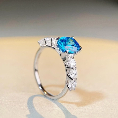 Luxury 925 Sterling Silver Oval Blue Zirconia Ring Elegant Inlaid Crystal Rings For Women Party Jewelry Gift